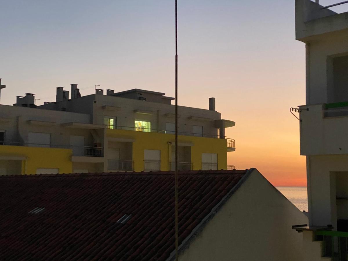 Horizonte E Mar Leilighet Nazaré Eksteriør bilde
